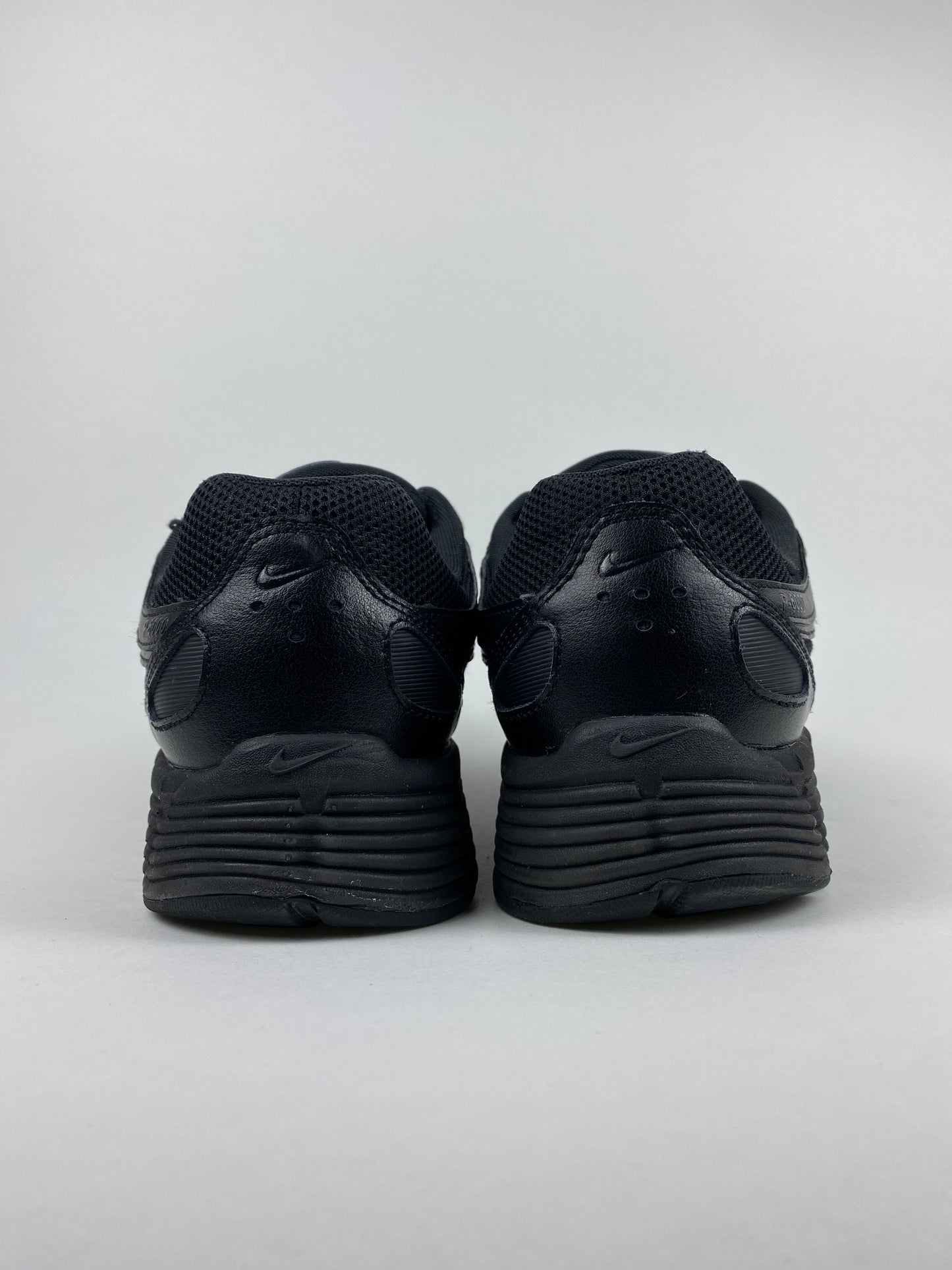 Nike P-6000 Black (Taille 45)