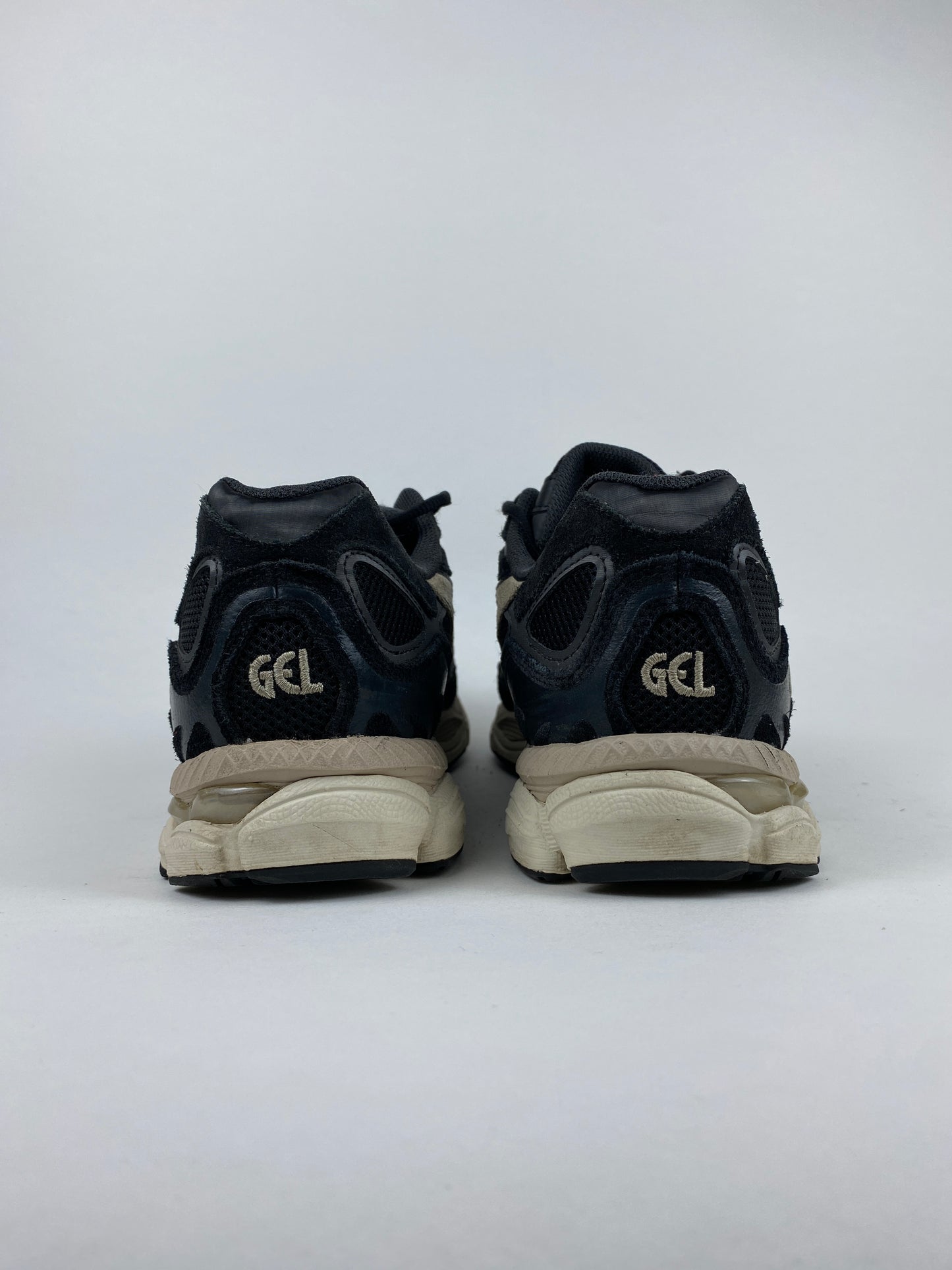 ASICS Gel-NYC Black Cream (Taille 44)