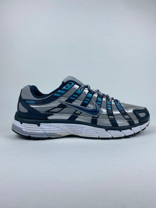 Nike P-6000 Armory Navy Flat Silver (Taille 43)