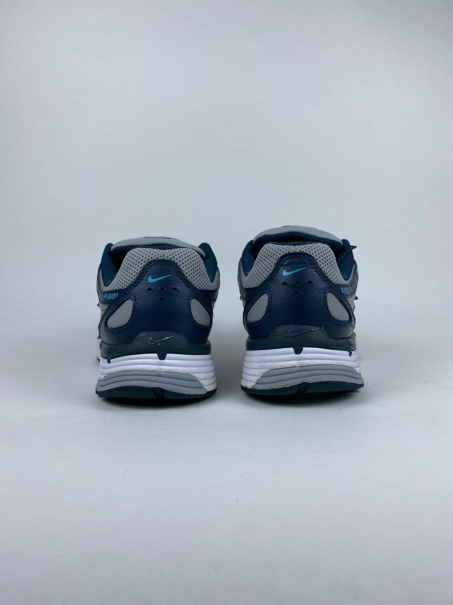 Nike P-6000 Armory Navy Flat Silver (Taille 43)