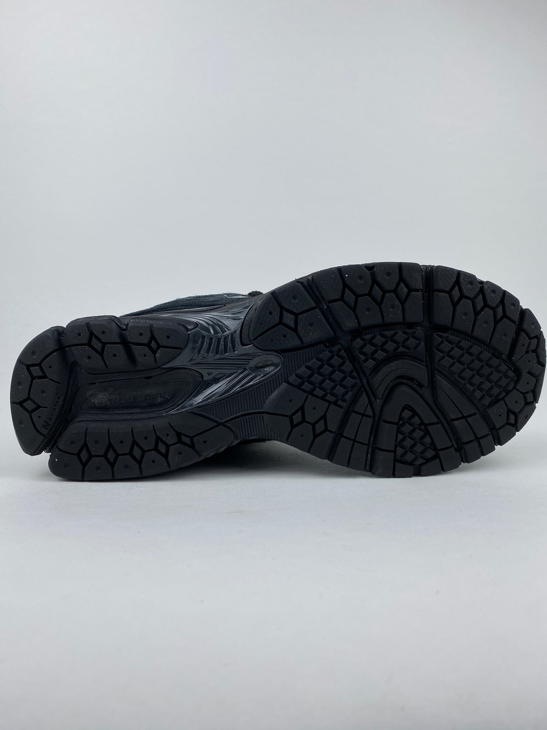 New Balance 2002R Black Silver