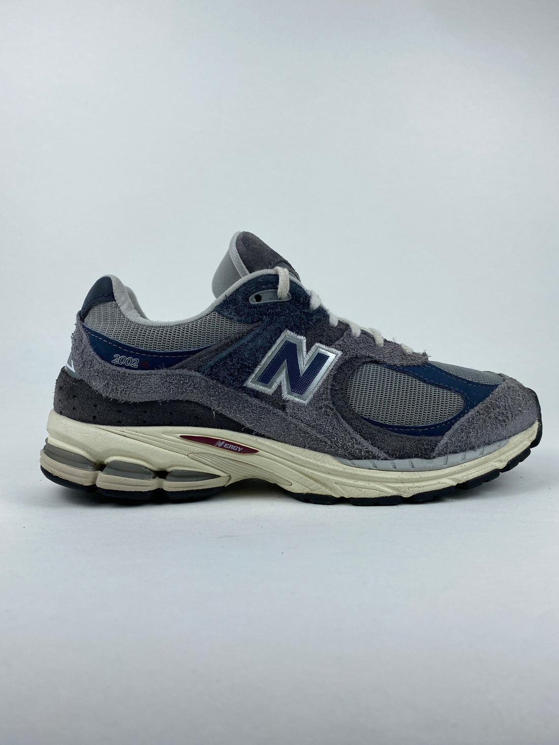 New Balance 2002R Navy Castlerock