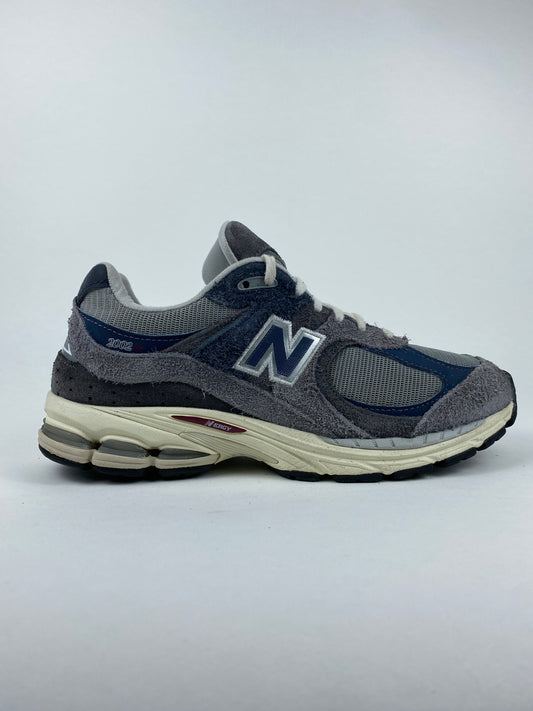 New Balance 2002R Navy Castlerock (Taille 42)