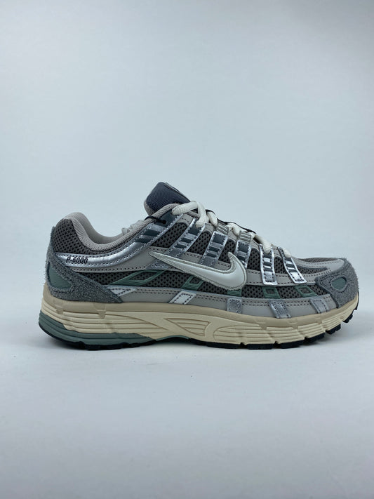 Nike P-6000 Flat Pewter (Taille 36,5)