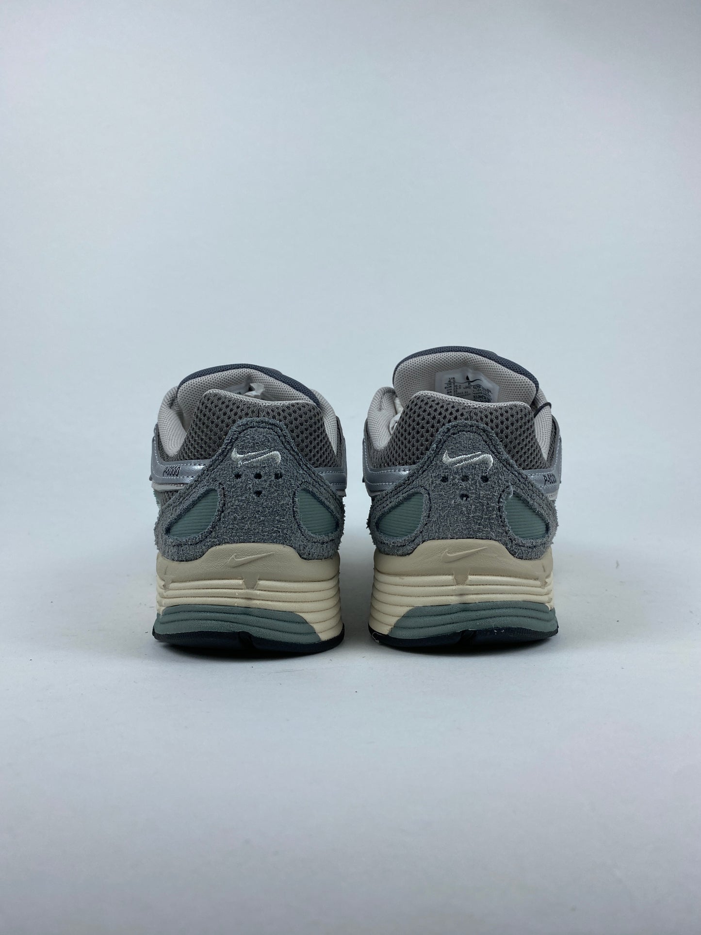 Nike P-6000 Flat Pewter (Taille 36,5)