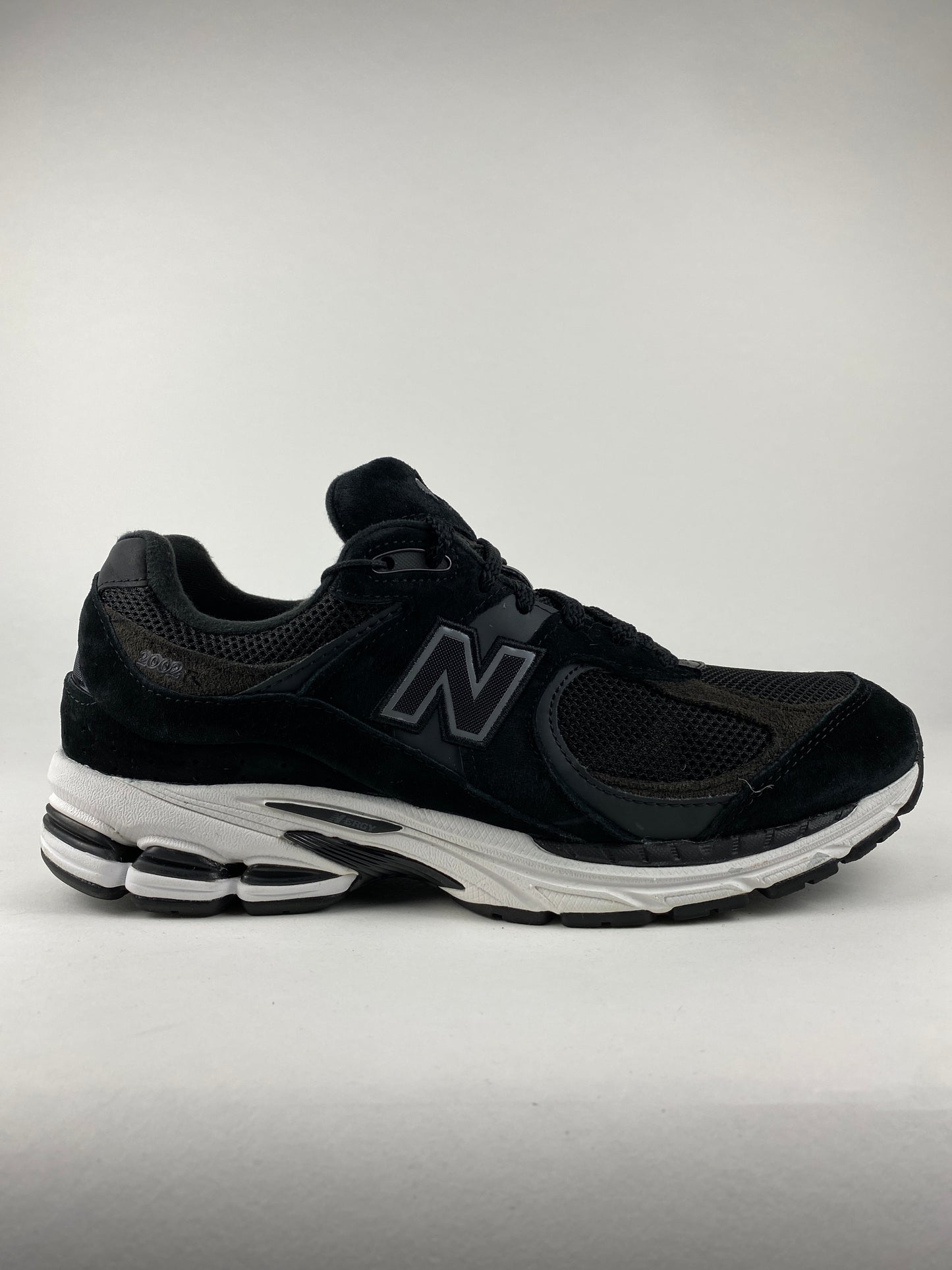 New Balance 2002R Black Gunmetal (Taille 43)