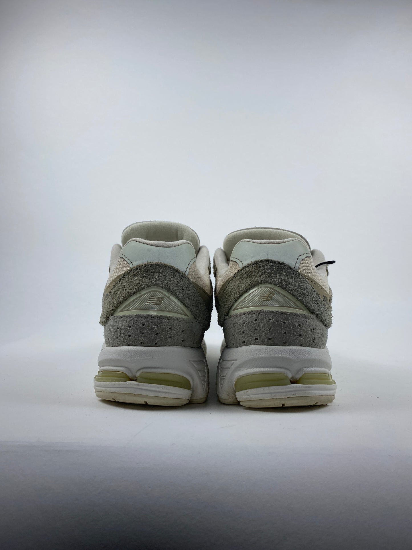 New Balance 2002R Dark Olivine Olivine & Slate Grey (Taille 39,5)