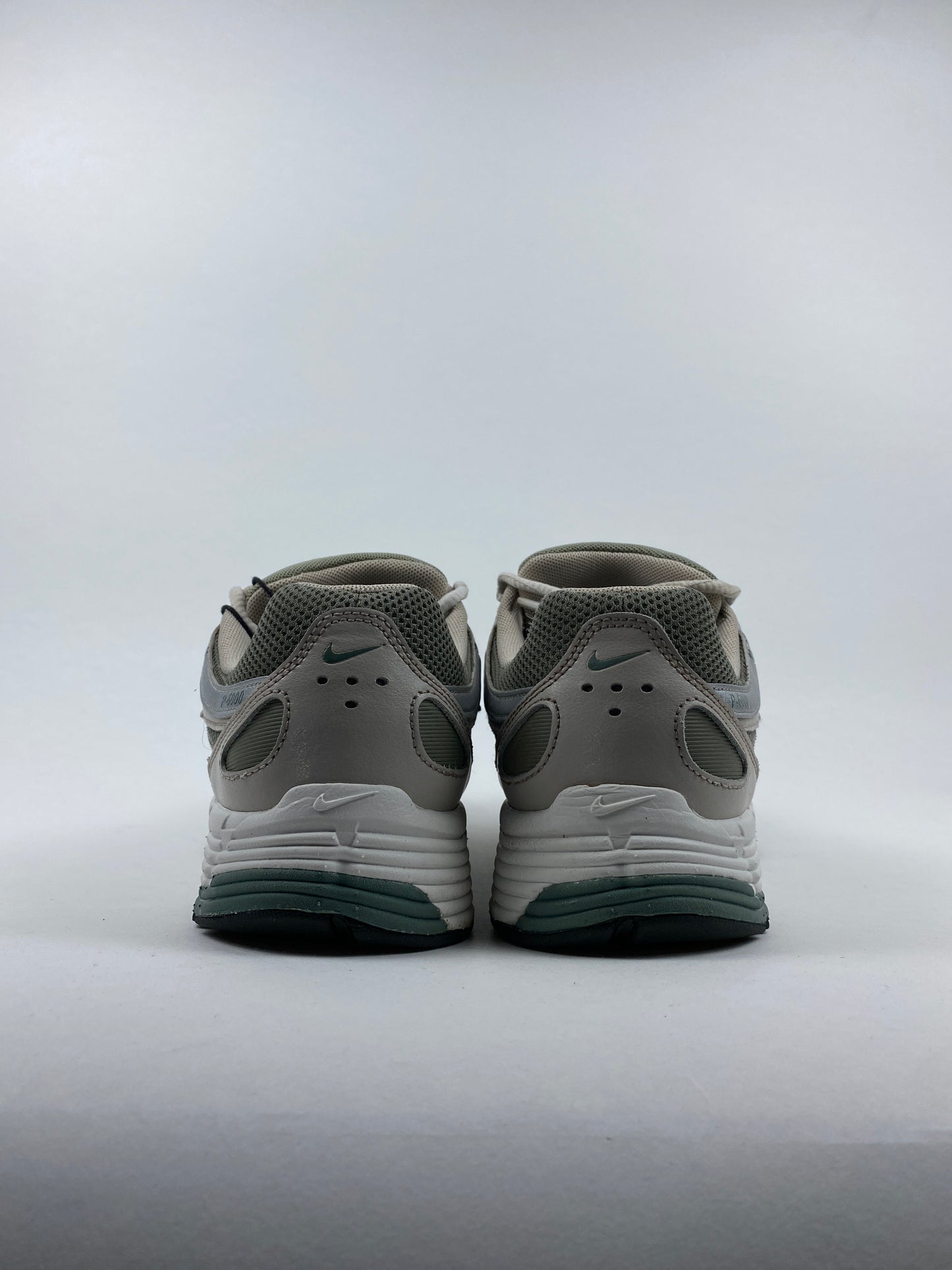 Nike P-6000 Cream Silver Clay Green (Taille 41)