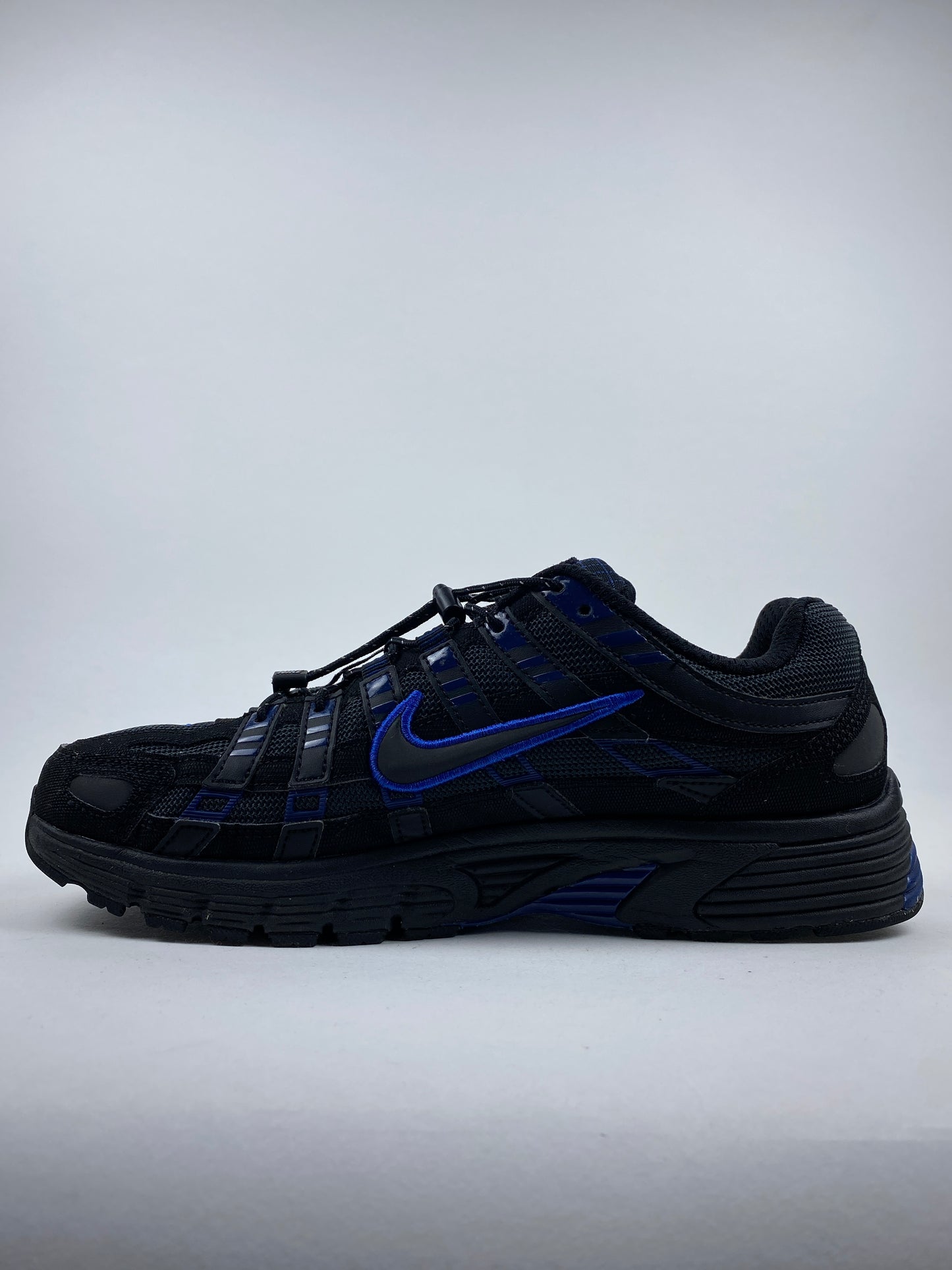 Nike P-6000 Black Anthracite Blue Void (Taille 41)