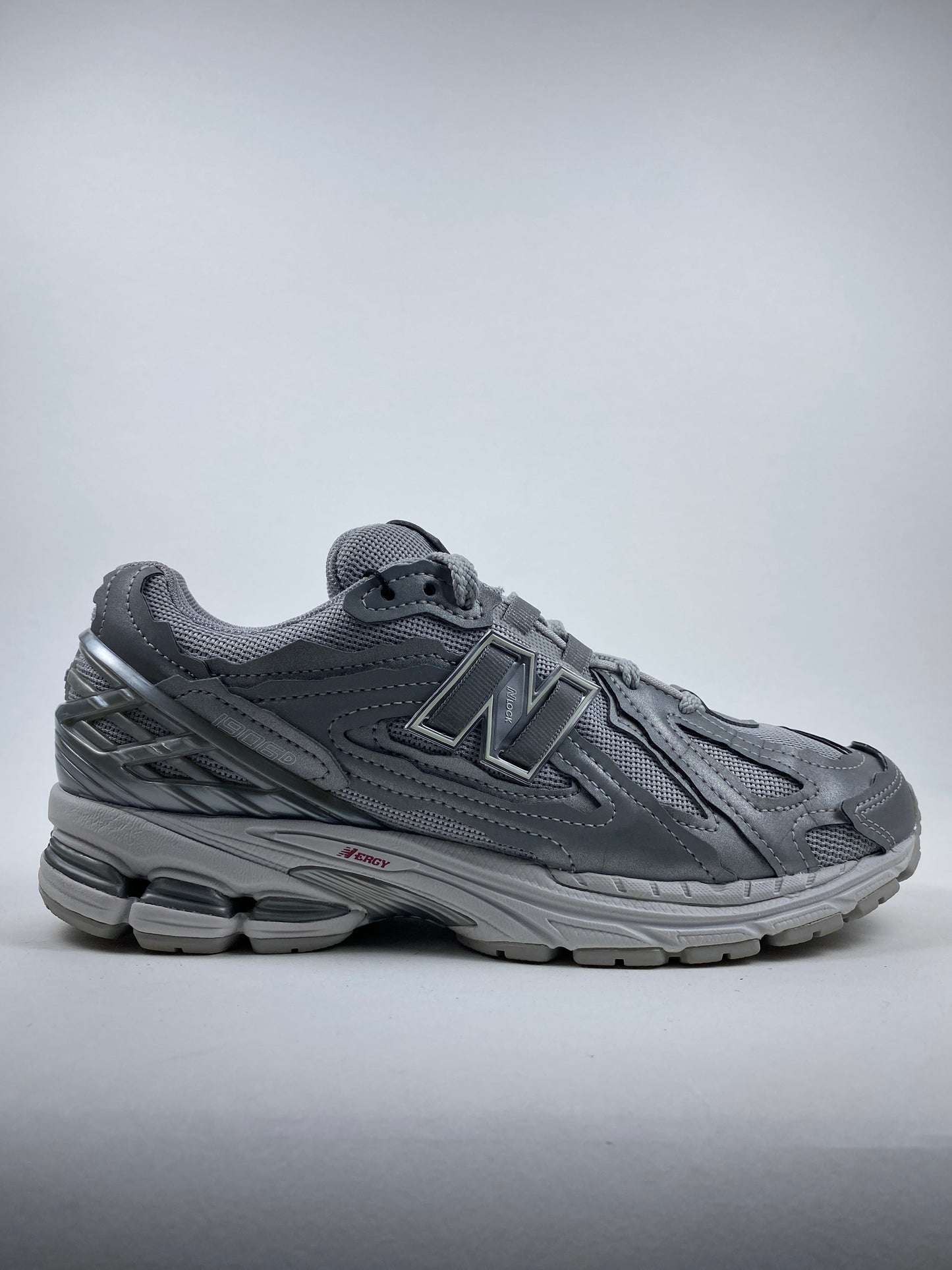New Balance 1906D Protection Pack Silver Metallic (Taille 40,5)