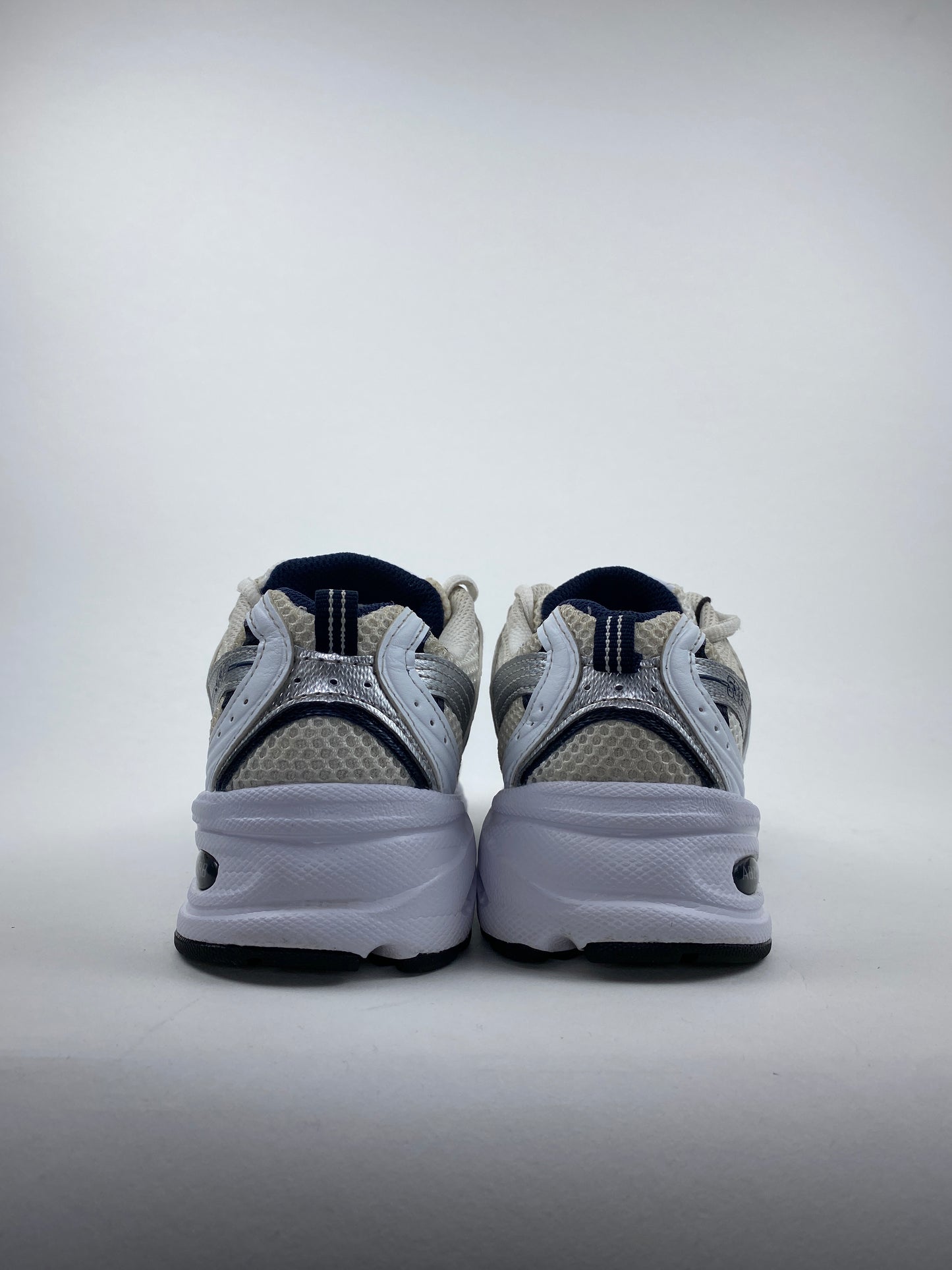 New Balance 530 White Silver Navy (Taille 37,5)