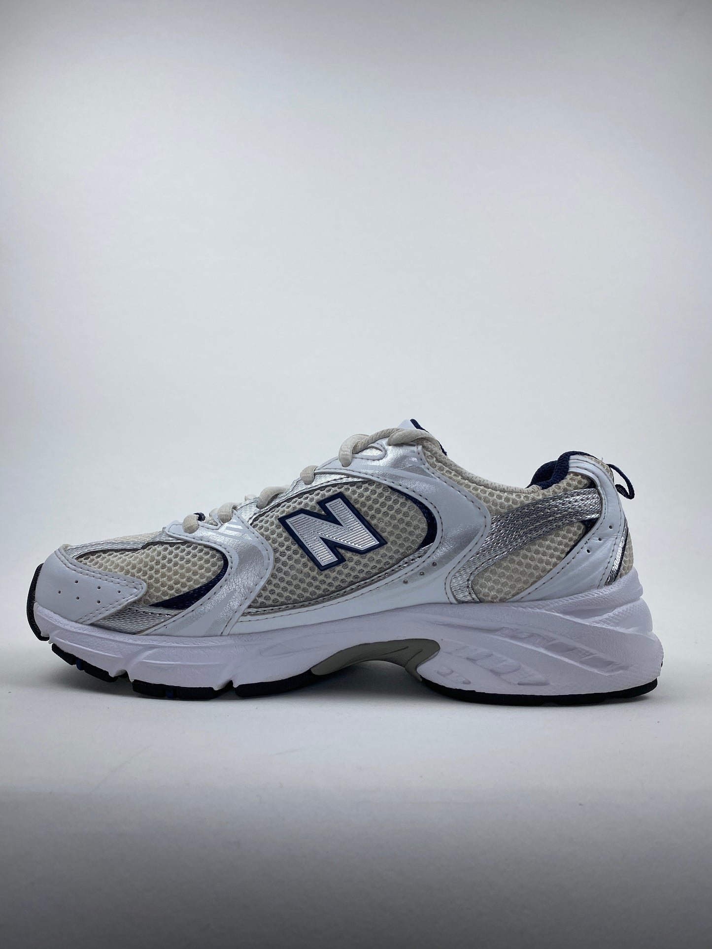 New Balance 530 White Silver Navy (Taille 37,5)