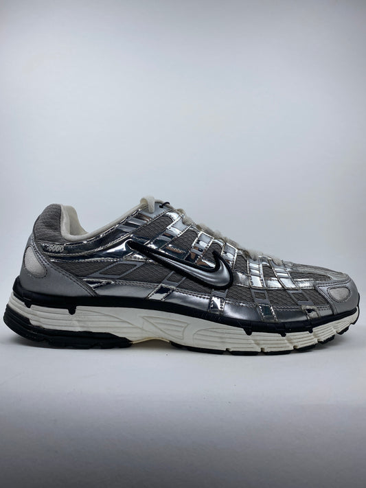 Nike P-6000 Metallic Silver (Taille 45)