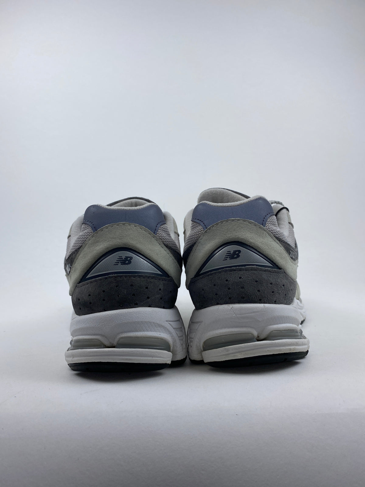 New Balance 2002R Light Dark Grey (Taille 42)