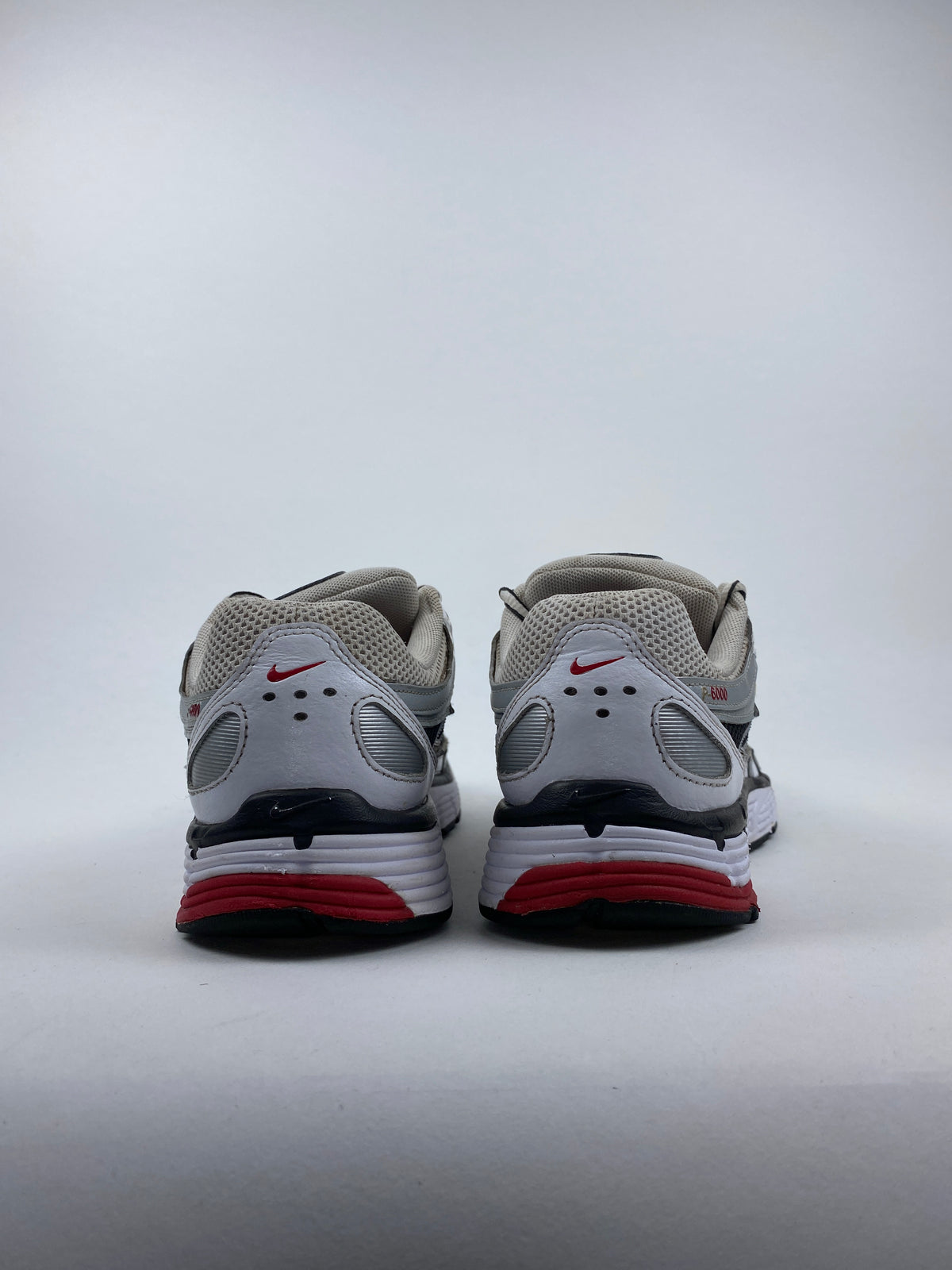 Nike P-6000 White Gold Red (Taille 38,5)