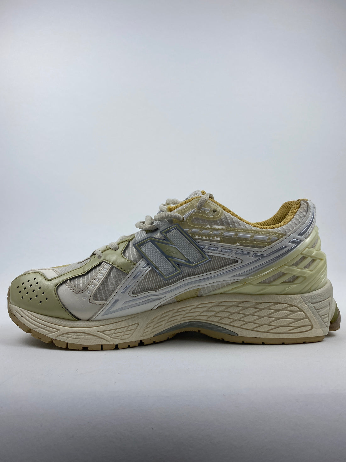 New Balance 1906R Lunar New Year White