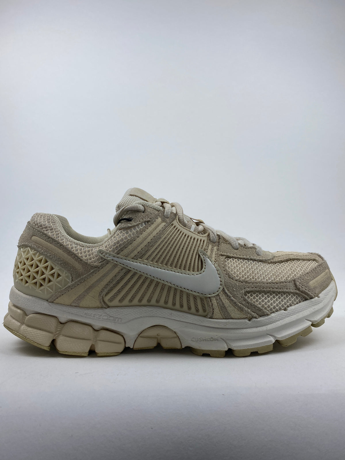 Nike Zoom Vomero 5 Beach (Taille 39)