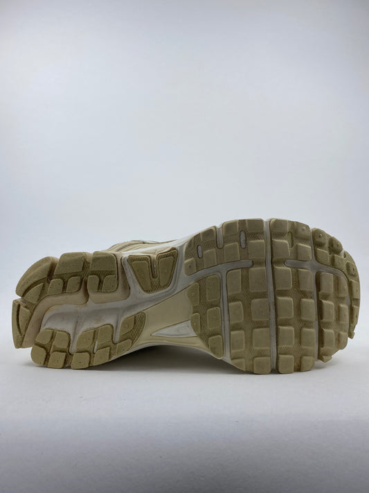 Nike Zoom Vomero 5 Beach (Taille 39)