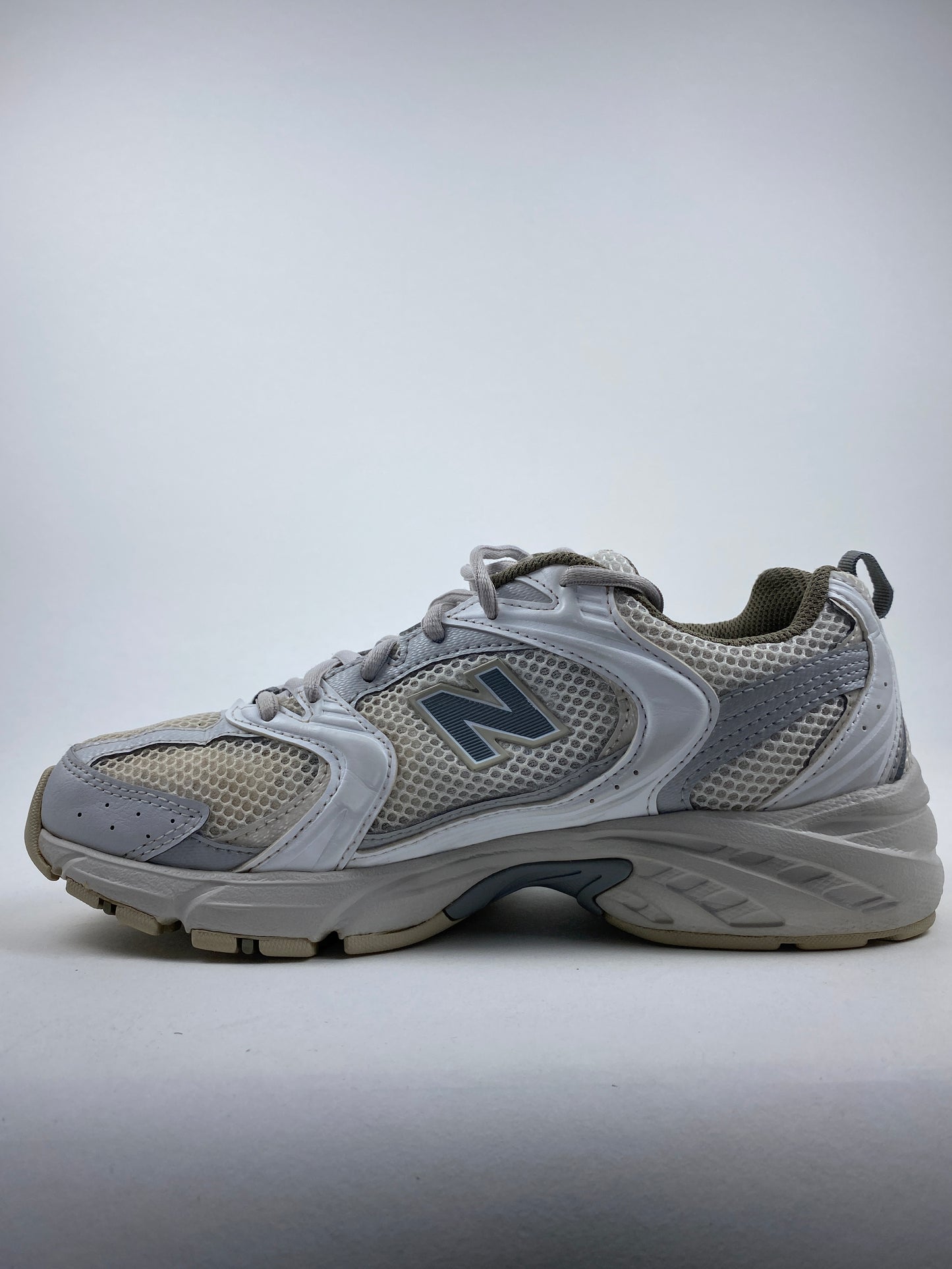 New Balance 530 Grey Matter Moonbeam (Taille 39,5)