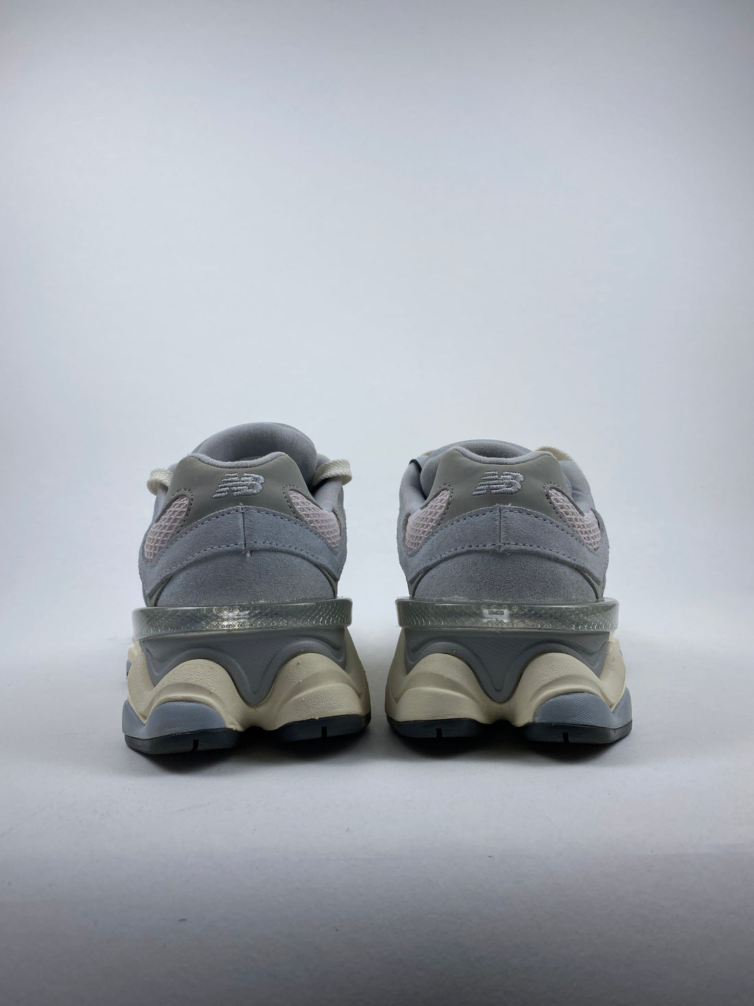 New Balance 9060 Granite Pink