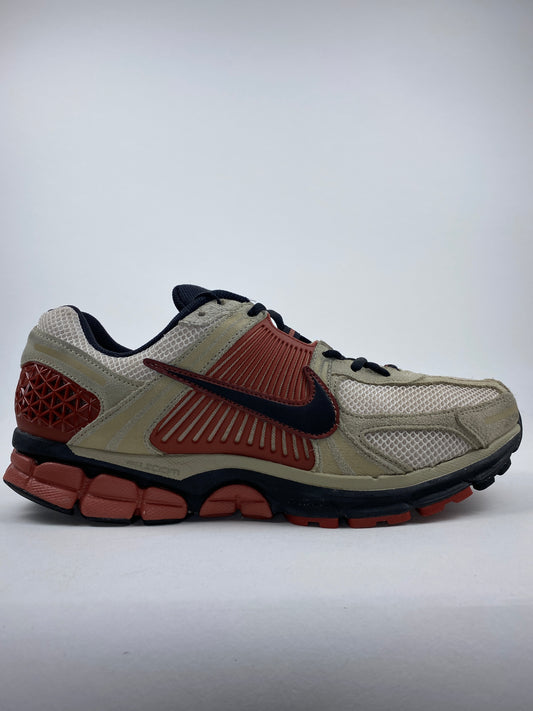 Nike Zoom Vomero 5 Desert Khaki (Taille 45)