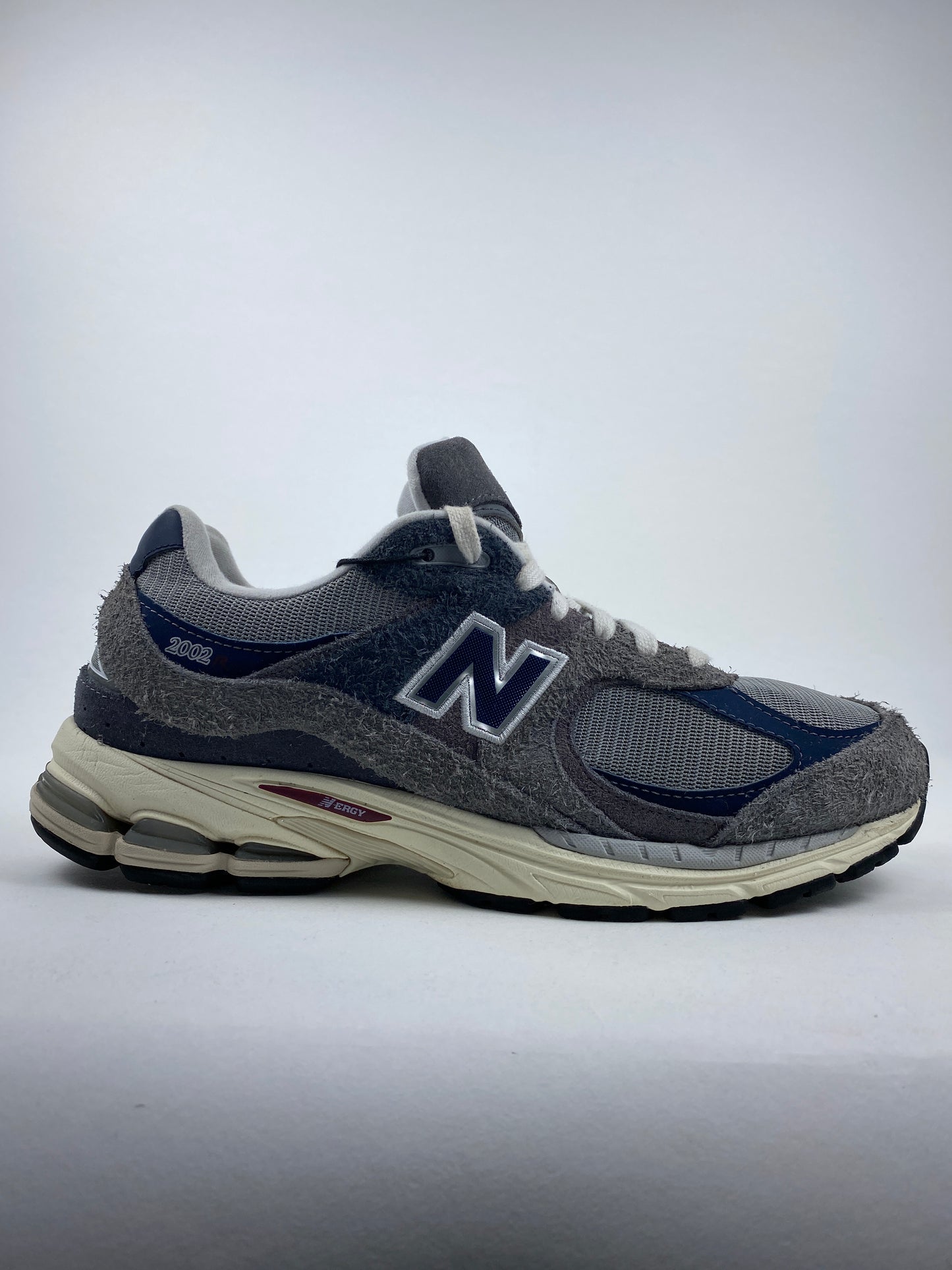 New Balance 2002R Navy Castlerock (Taille 44)