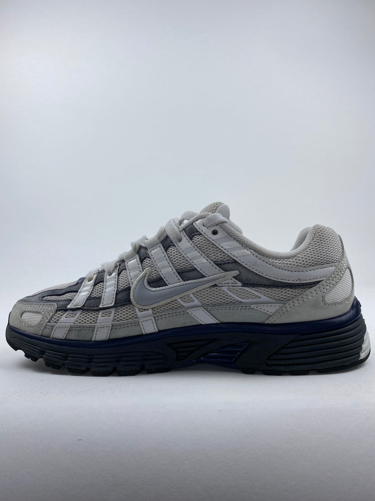 Nike P-6000 Photon Dust Anthracite (Taille 39)