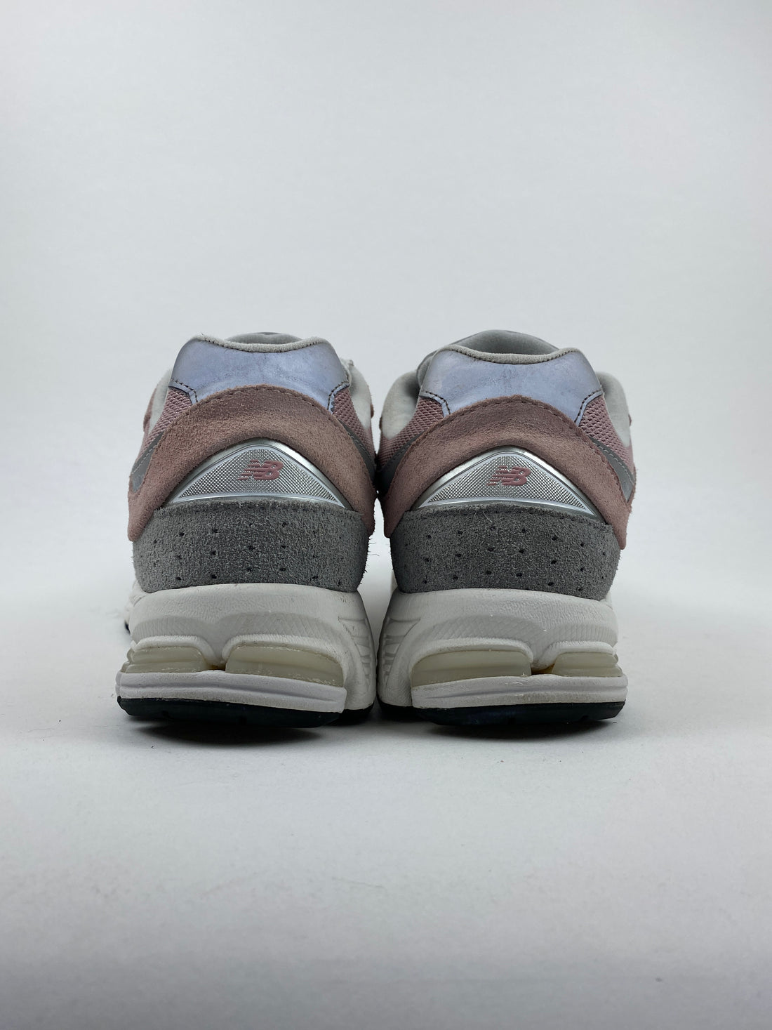 New Balance 2002R Orb Pink
