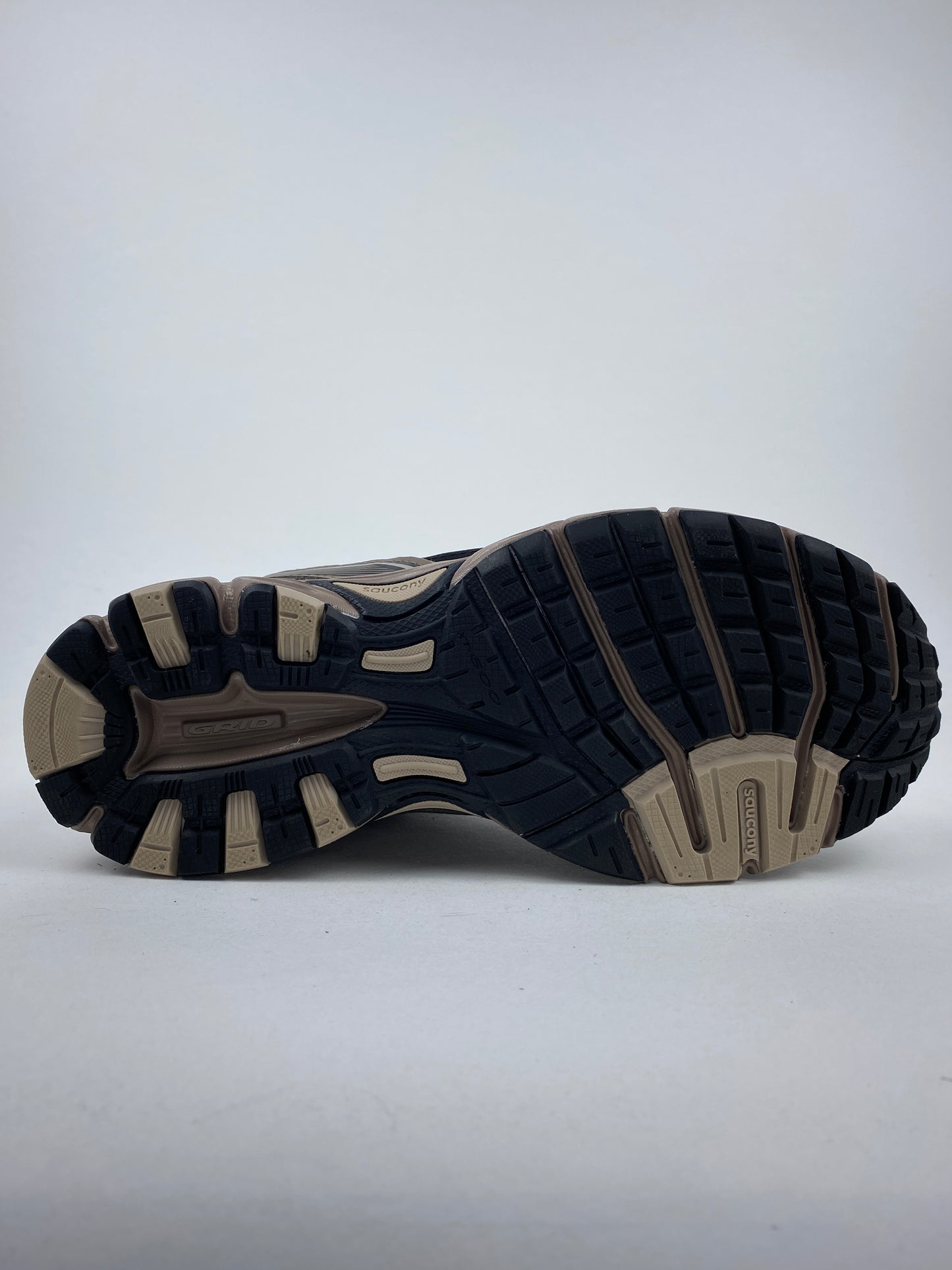 Saucony Ride Millennium Taupe (Taille 42)