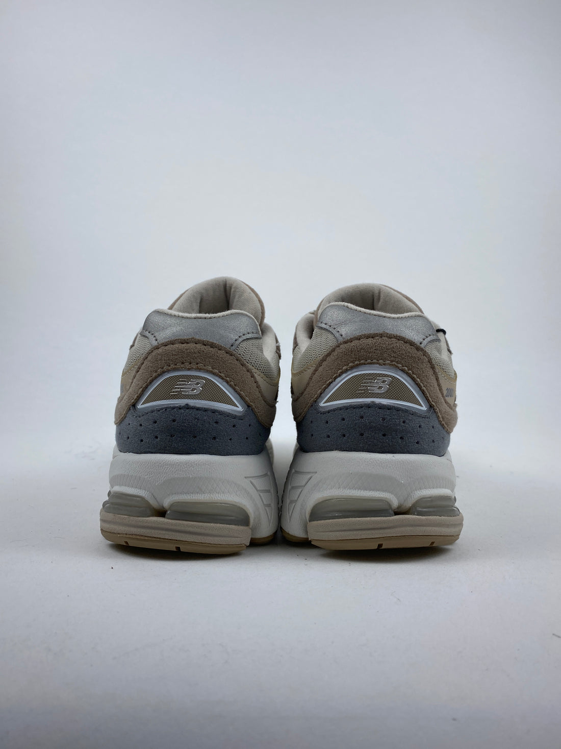 New Balance 2002R Timberwolf Mushroom