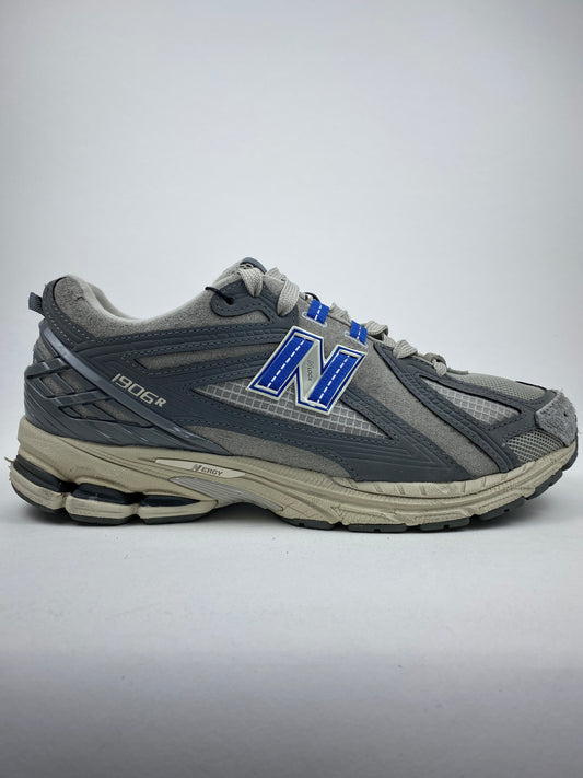 New Balance 1906R size? Exclusive Diamond District Pack Grey (Taille 44,5)
