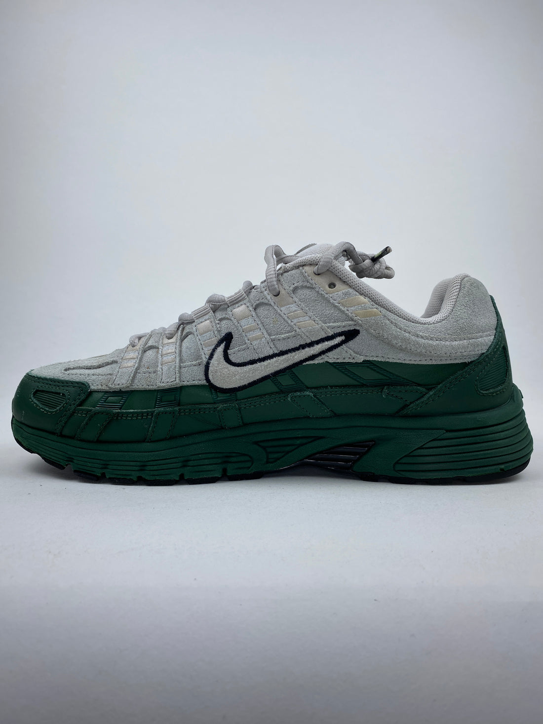 Nike P-6000 Premium Vast Grey Fir