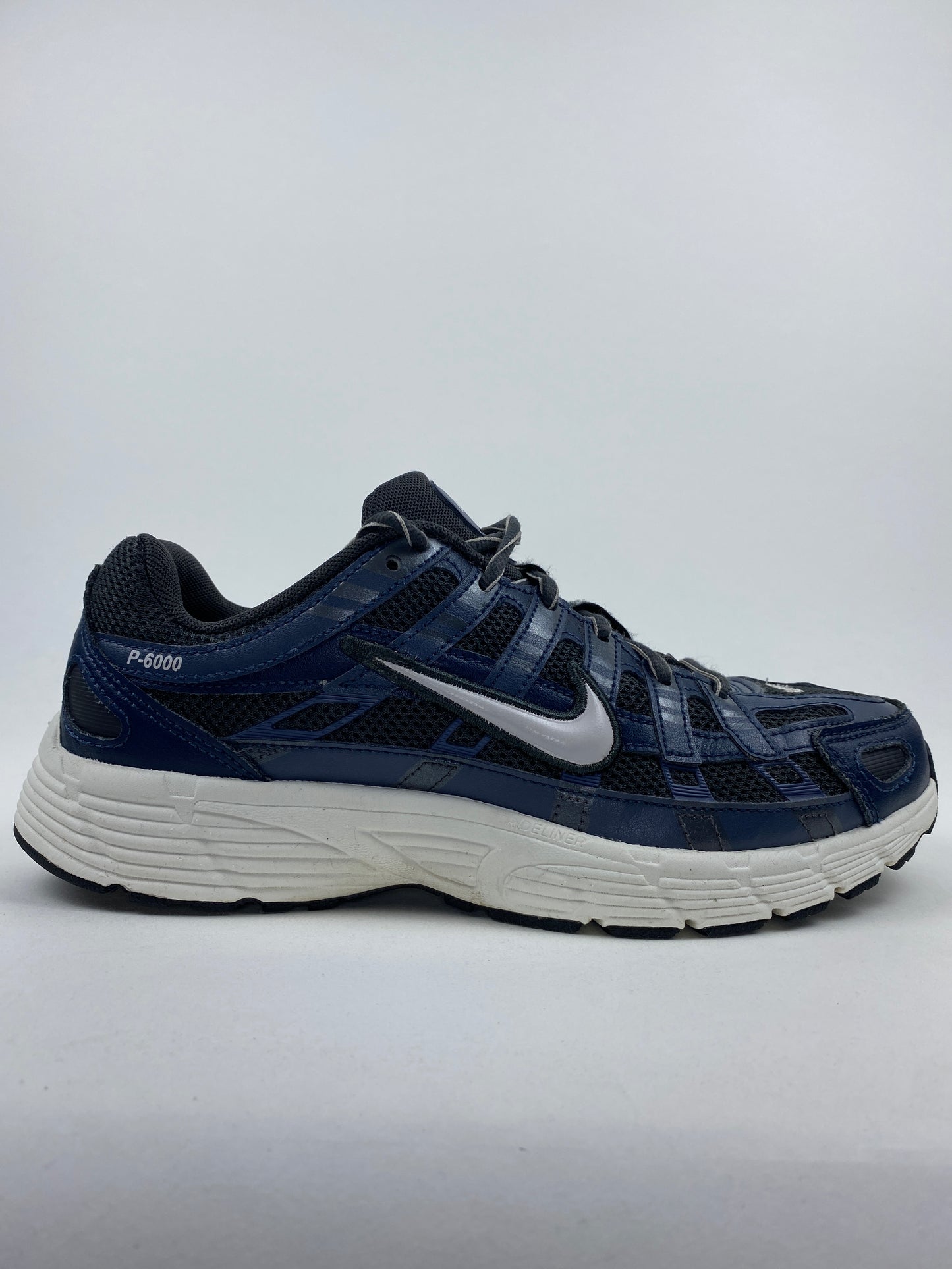 Nike P-6000 Thunder Blue Anthracite Sail Vast Grey (Taille 40)
