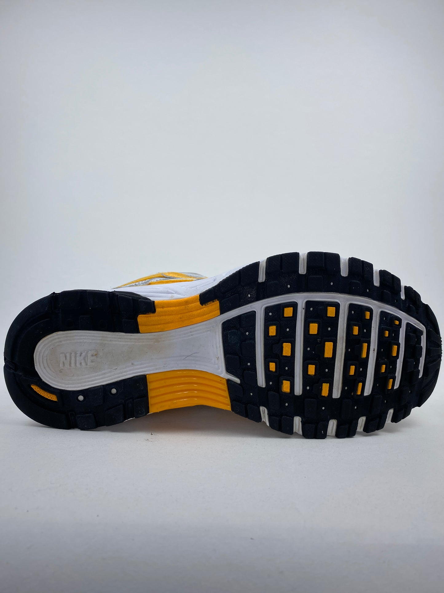 Nike P-6000 Sundial (Taille 38)