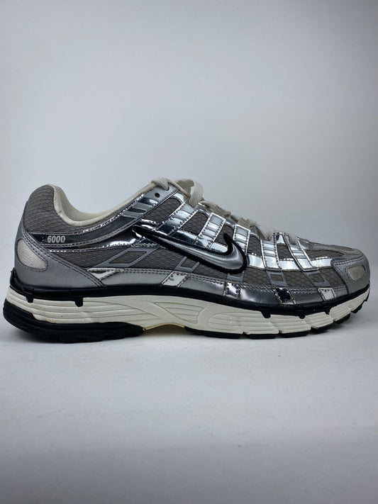 Nike P-6000 Metallic Silver ( Taille 43 )