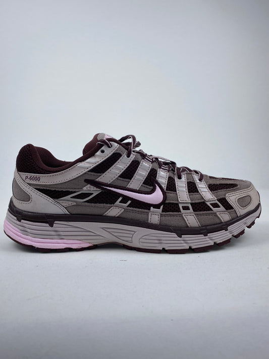 Nike P-6000 Burgundy Crush Pink Foam ( Taille 38 )