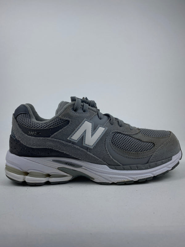 New Balance 2002R Grey