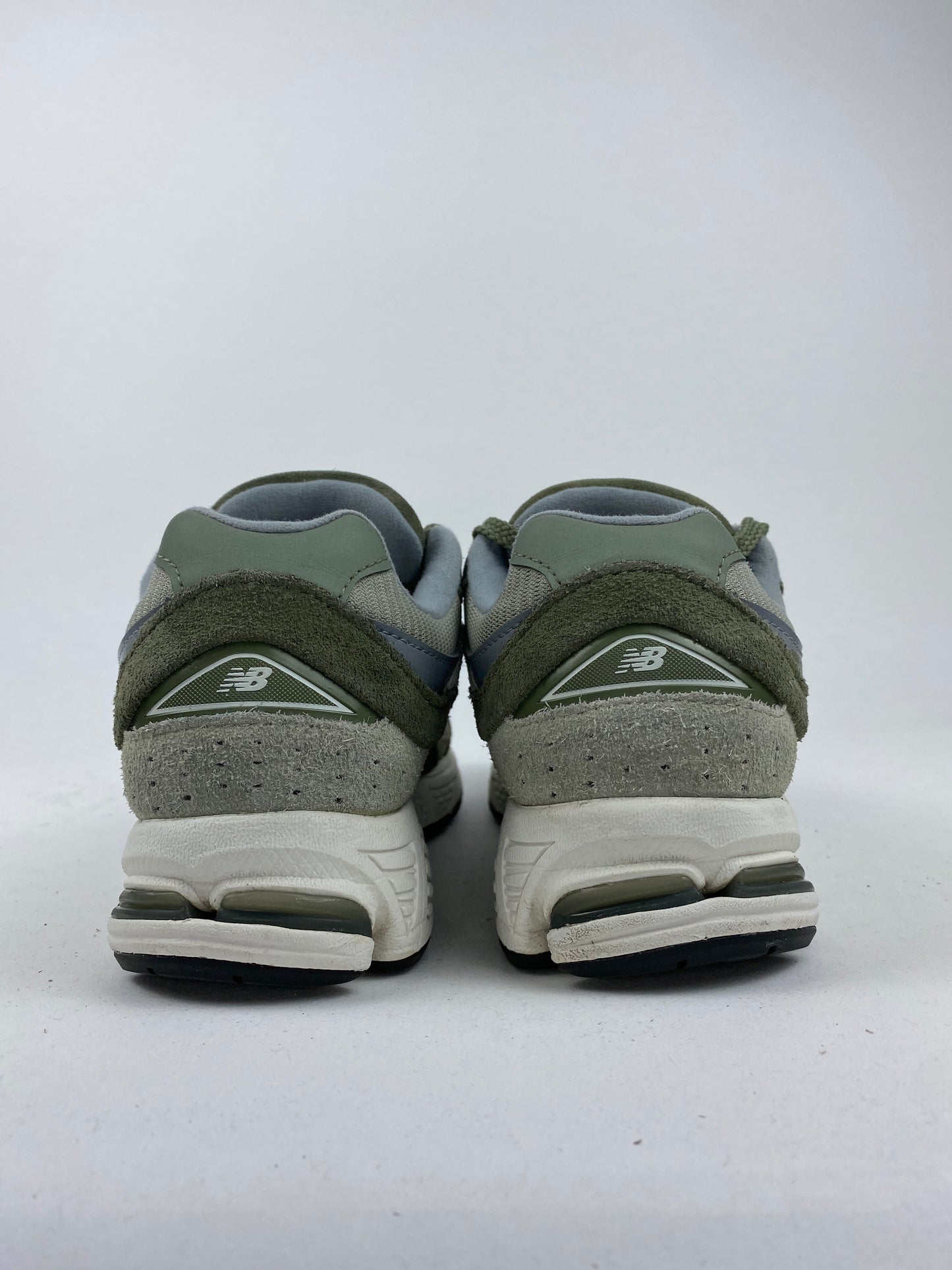 New Balance 2002R Olive Light Khaki Grey ( Taille 37 )