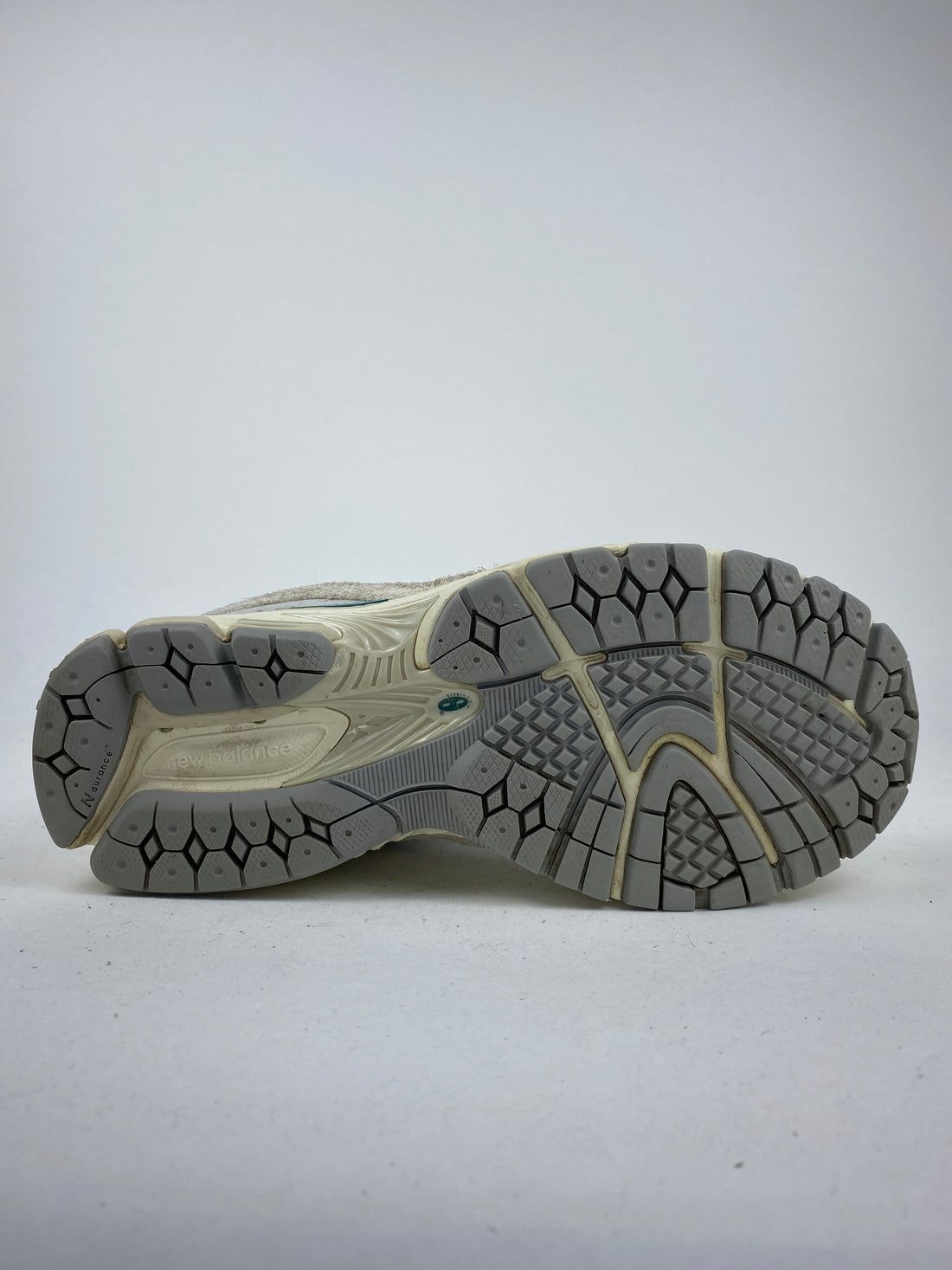 New Balance 2002R Linen