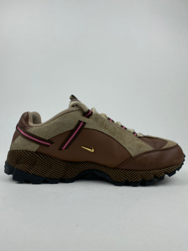 Nike Air Humara LX Jacquemus Ale Brown Gold ( Taille 39 )