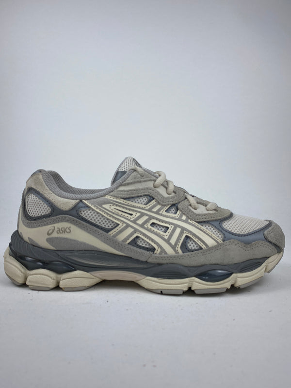 ASICS Gel-NYC Oyster Grey ( Taille 38 )