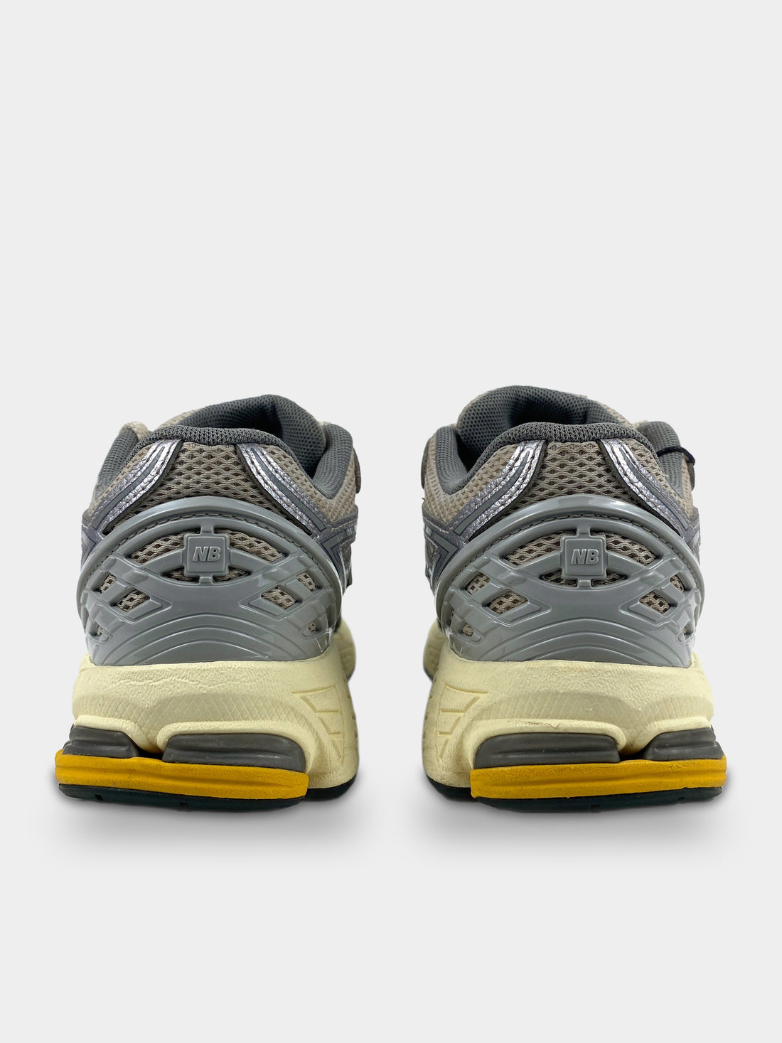 New Balance 1906R Big Wide Moonbeam Raincloud