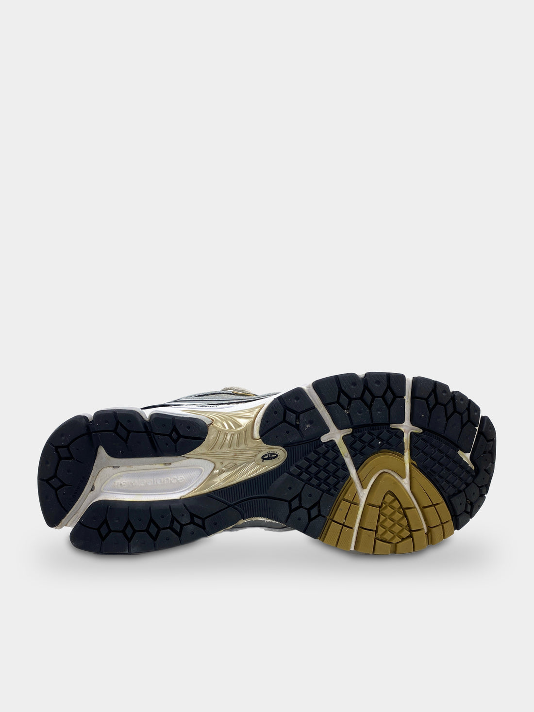 New Balance 1906R White Metallic Gold