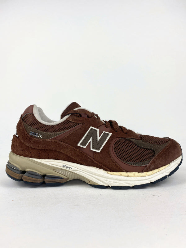 New Balance 2002R Rich Oak Dark Mushroom