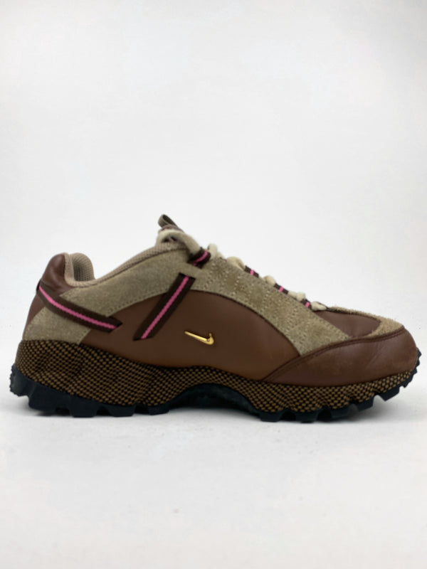 Nike Air Humara LX Jacquemus Ale Brown Gold ( Taille 39 )