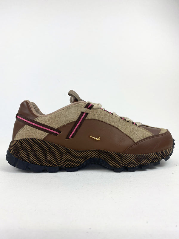 Nike Air Humara LX Jacquemus Ale Brown Gold
