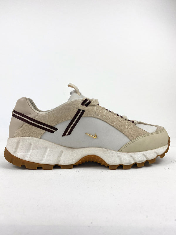 Nike Air Humara LX Jacquemus Light Bone Gold